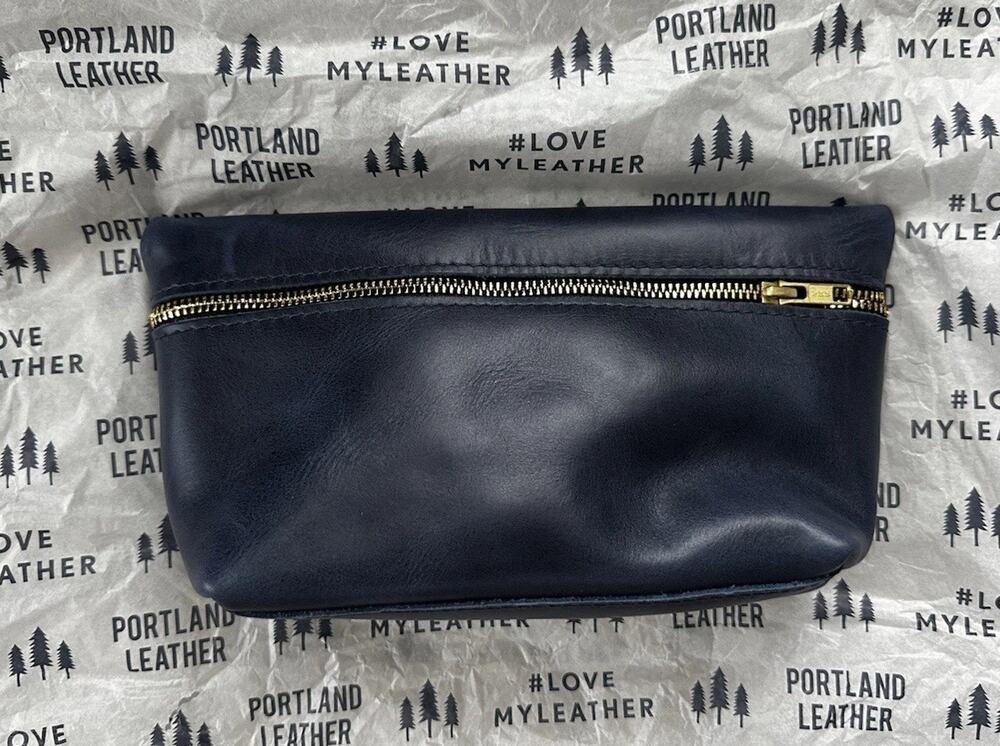 NWOT Portland Leather Deep Water Navy Blue Large Zip Trapezoid Makeup Bag